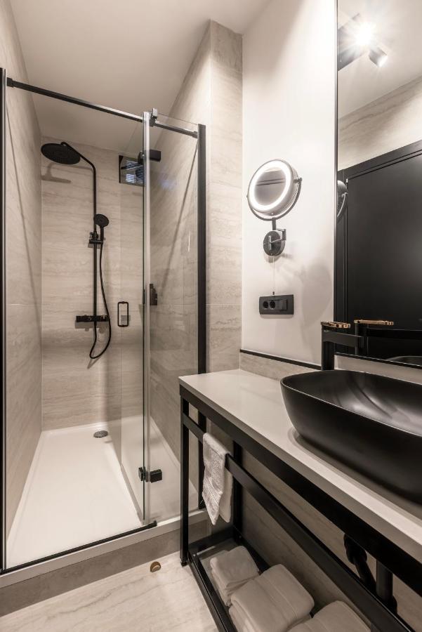 Palazzo Romano Suite 2 สปลิท ภายนอก รูปภาพ