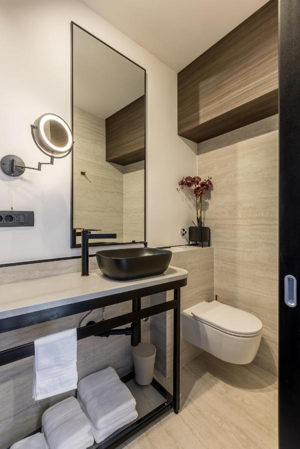 Palazzo Romano Suite 2 สปลิท ภายนอก รูปภาพ